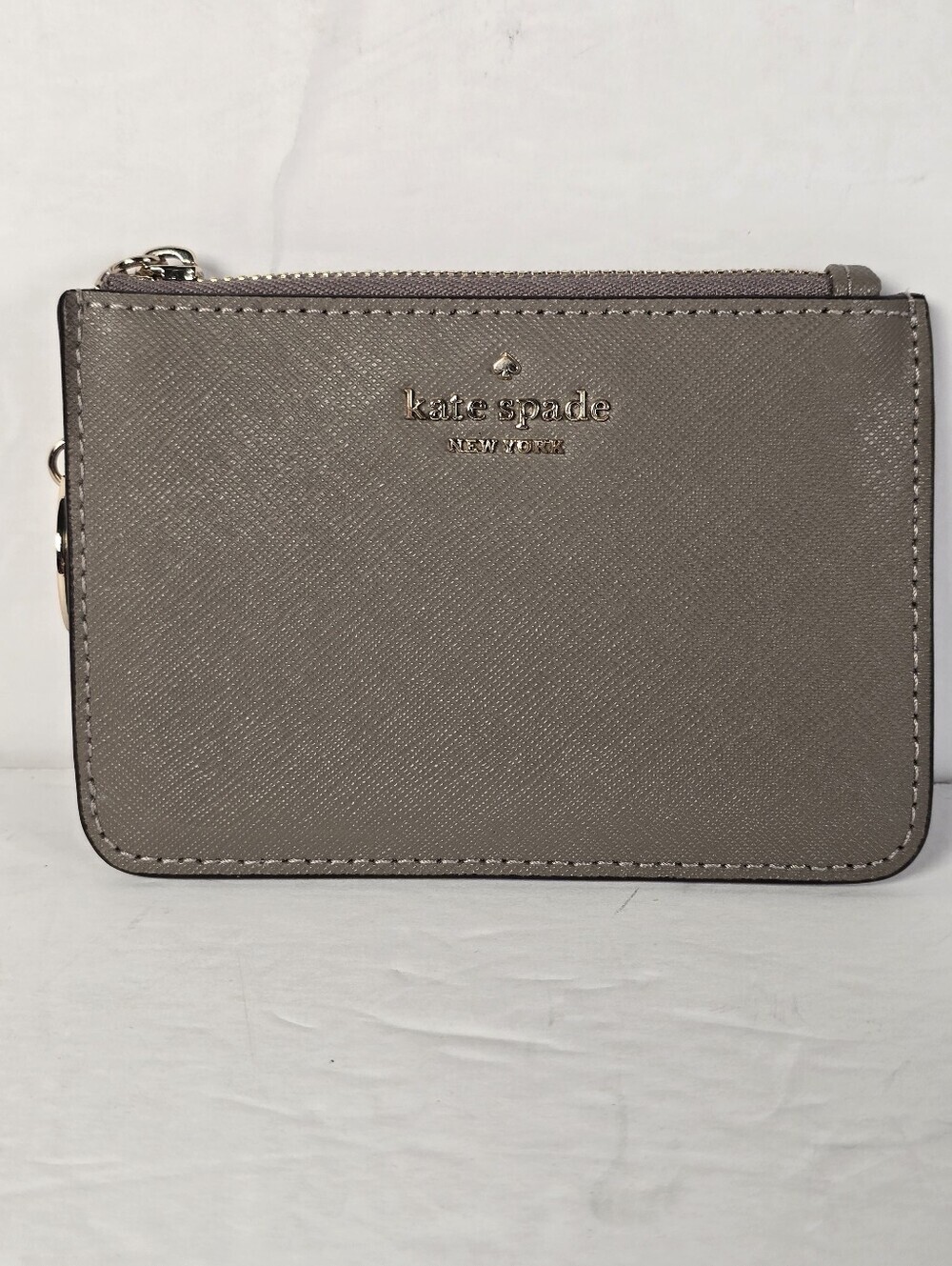 NWT Kate Spade New York Taupe Saffiano Leather L-Zip Card Holder With Keychain
